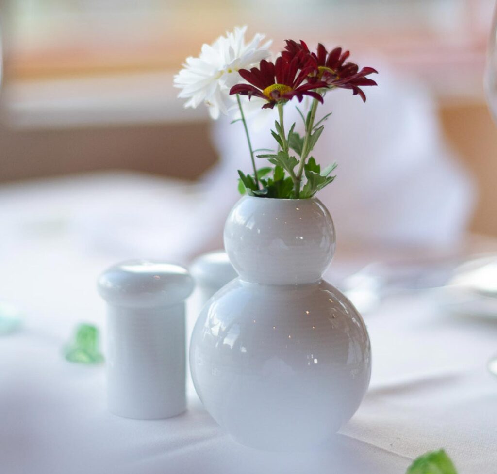 Table decoration in Alexander restaurant in Alex hotel